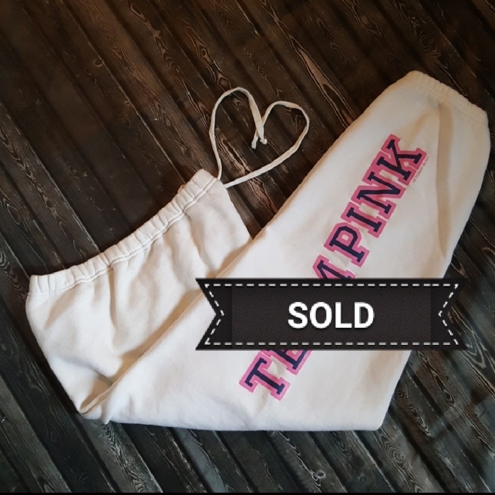 PINK VICTORIA'S SECRET SWEATPANTS